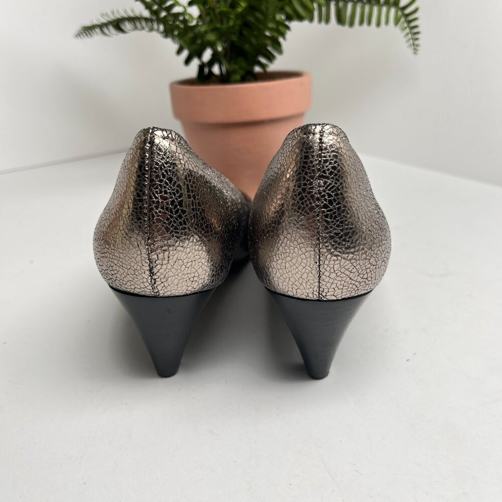 Sofft Brand woman heels.Size‎ 9.5M Leather Silver Gray - Picture 3 of 10